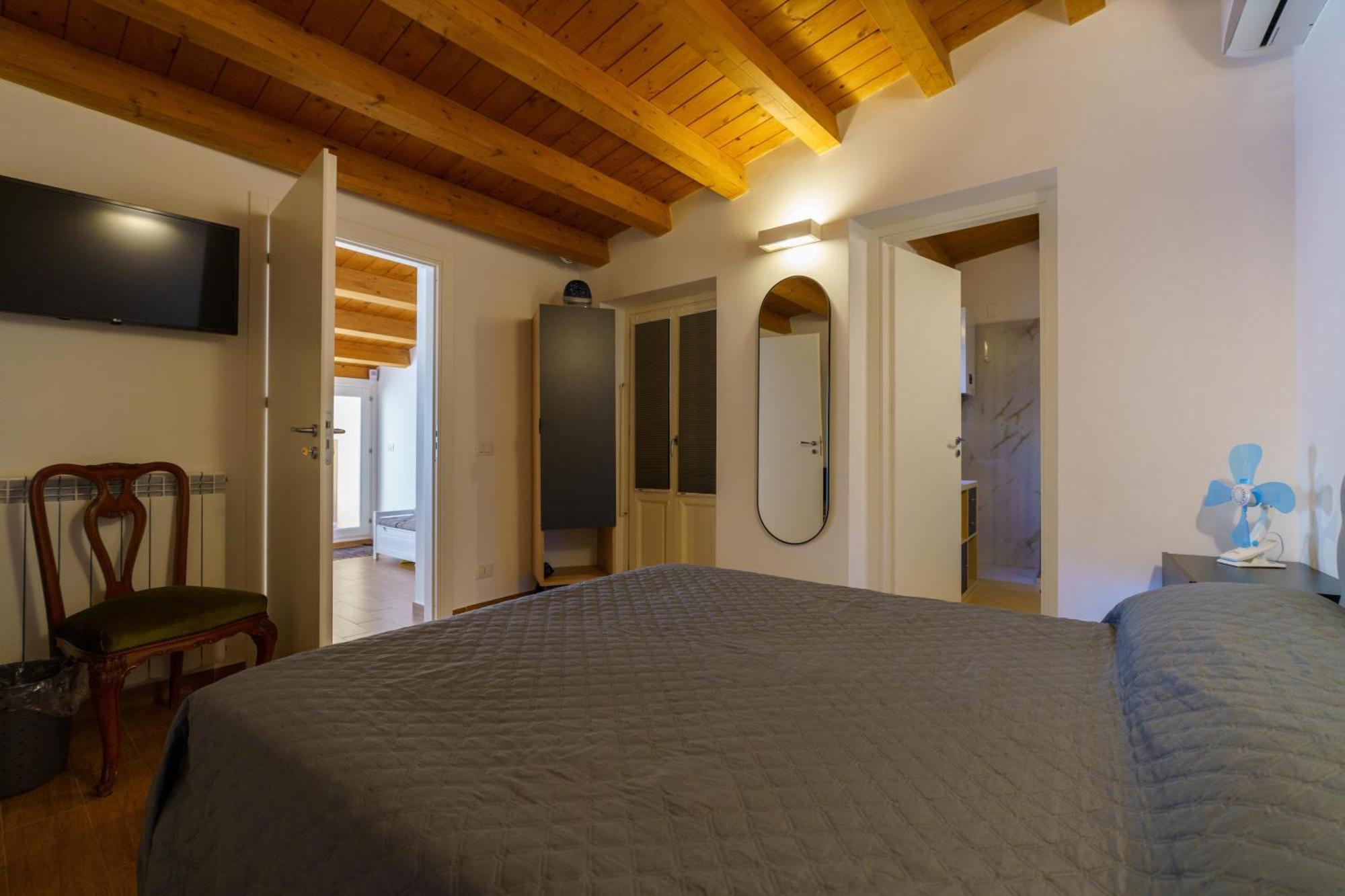 Maquedino Holiday Home & Terrace - Cozy Central Loft Palermo Exterior foto