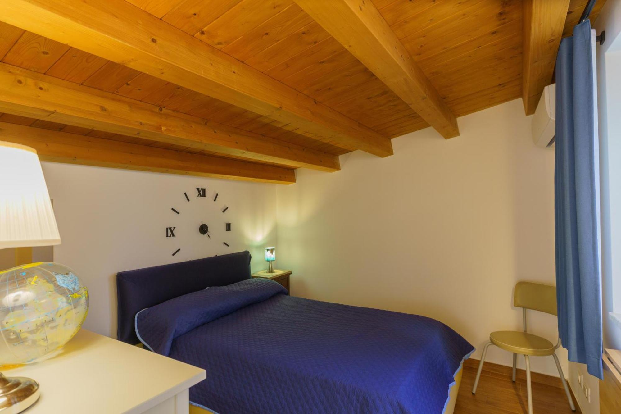 Maquedino Holiday Home & Terrace - Cozy Central Loft Palermo Exterior foto