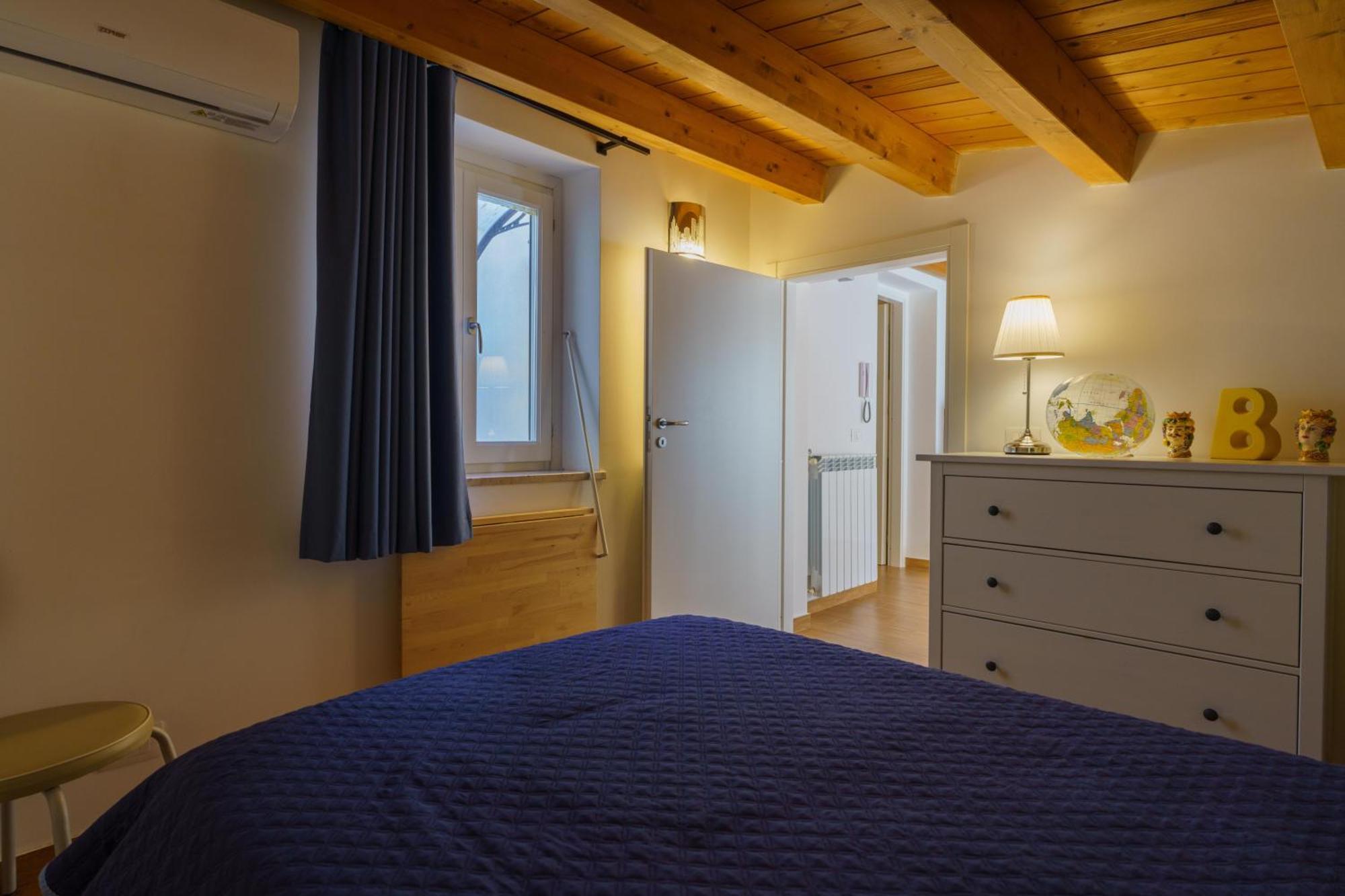 Maquedino Holiday Home & Terrace - Cozy Central Loft Palermo Exterior foto