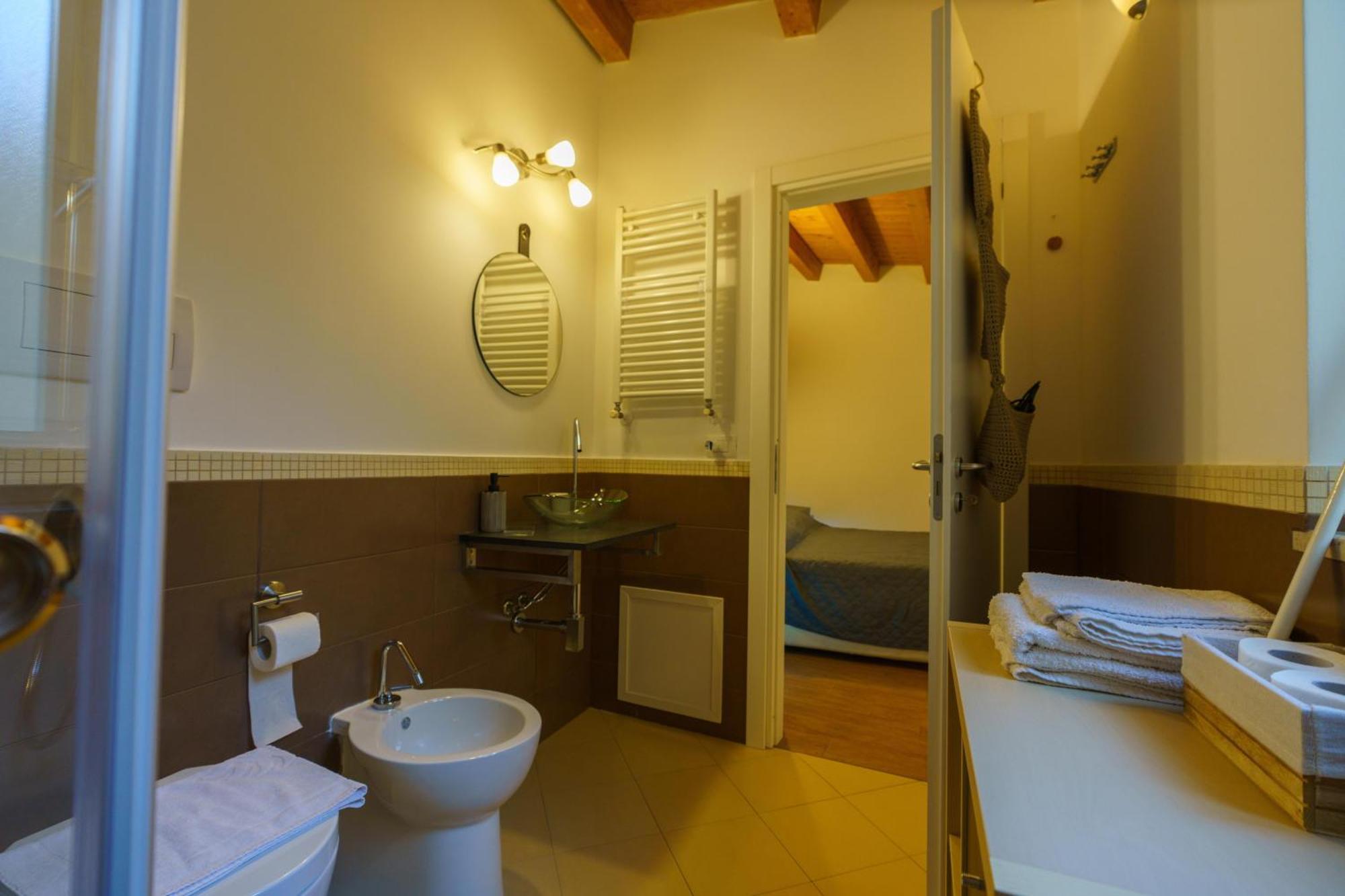 Maquedino Holiday Home & Terrace - Cozy Central Loft Palermo Exterior foto
